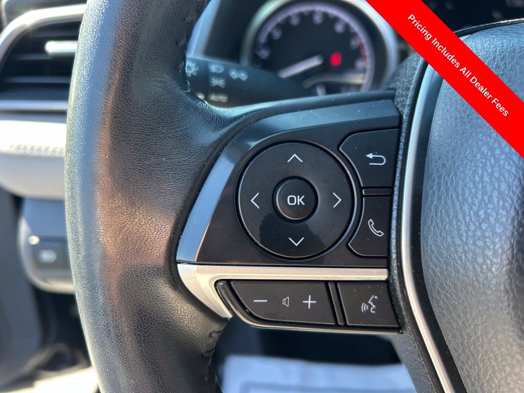 Used 2022 Toyota Camry XLE w/ Navigation Package FWD image 8