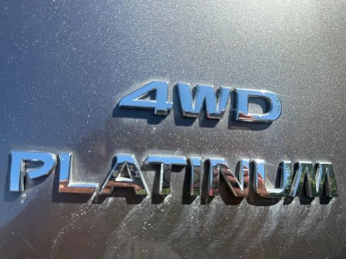 Used 2017 Nissan Pathfinder Platinum w/ Cargo Package AWD/4WD image 21