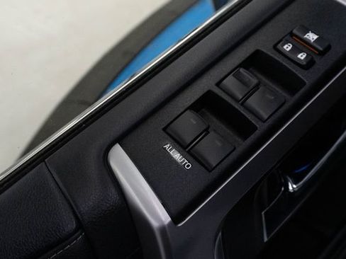 Used 2024 Toyota 4Runner Limited RWD image 15