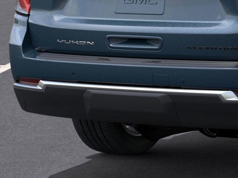New 2026 GMC Yukon XL Elevation image 14