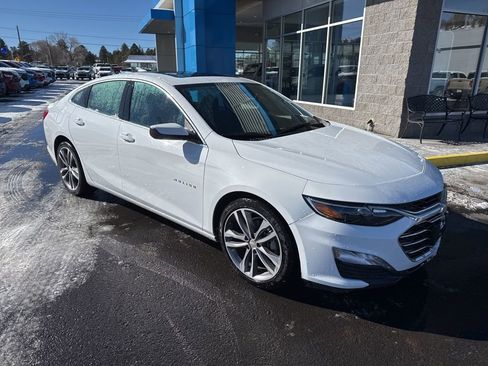 Used 2023 Chevrolet Malibu LT image 1