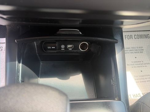 Used 2020 Kia Sorento L FWD image 30