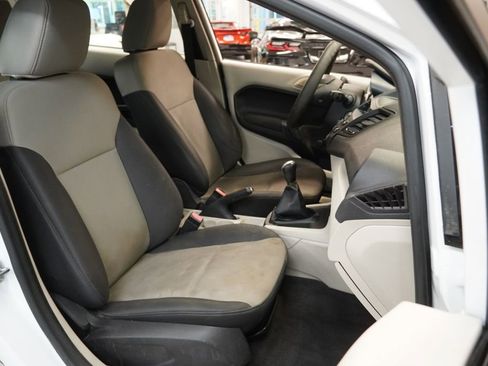 Used 2012 Ford Fiesta S FWD image 28