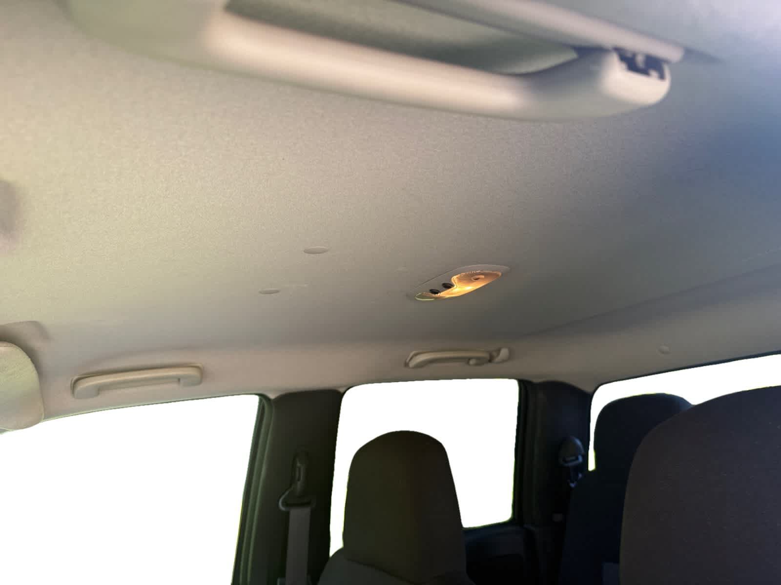 Used 2010 Chevrolet Colorado LT RWD image 12