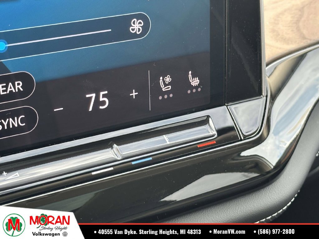 Certified 2026 Volkswagen Atlas SE w/ Panoramic Sunroof Package AWD/4WD image 30
