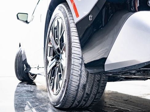 Used 2023 BMW iX M60 image 39