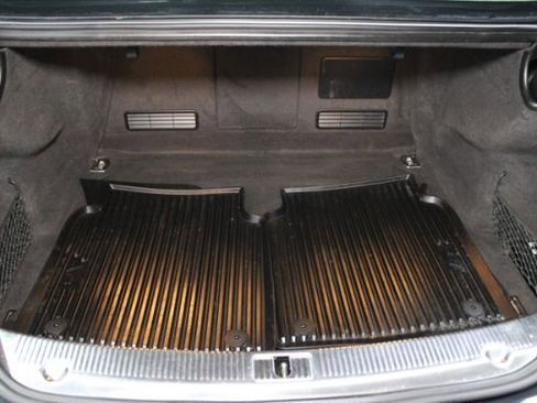 Used 2013 Audi A8 L 3.0T w/ Driver Assistance Pkg image 25