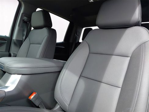 New 2026 GMC Sierra 1500 SLT w/ SLT Premium Package image 9