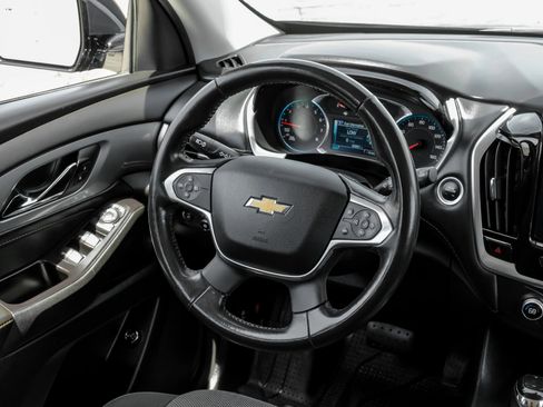 Used 2019 Chevrolet Traverse LT w/ LPO, Floor Liner Package AWD/4WD image 16