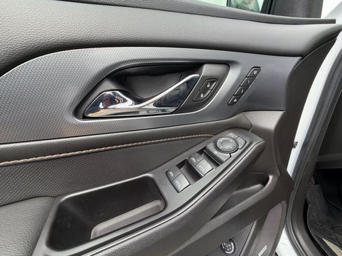 Used 2020 Chevrolet Traverse Premier w/ Redline Edition AWD/4WD image 20