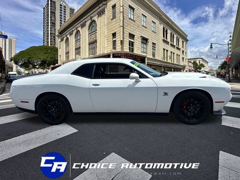 Used 2022 Dodge Challenger R/T Scat Pack w/ 1320 Plus Group RWD image 9
