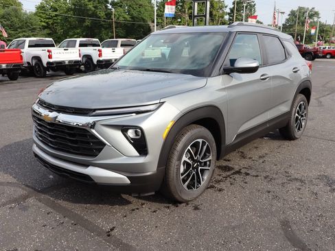 New 2026 Chevrolet TrailBlazer LT w/ Convenience Package FWD image 25