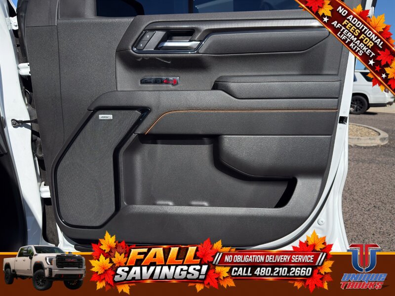 Used 2025 GMC Sierra 1500 AT4 w/ AT4 Premium Package AWD/4WD image 32