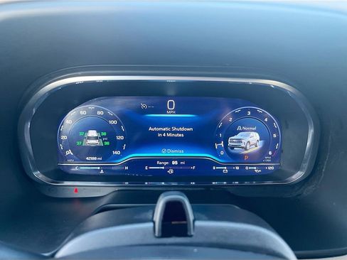 Used 2023 Chevrolet Tahoe Premier w/ Advanced Technology Package image 12