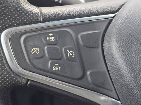 Used 2020 Chevrolet Bolt LT image 29