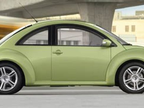 Used 2005 Volkswagen Beetle GLS image 1