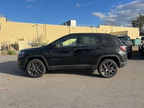 New 2026 Jeep Compass Limited image 4