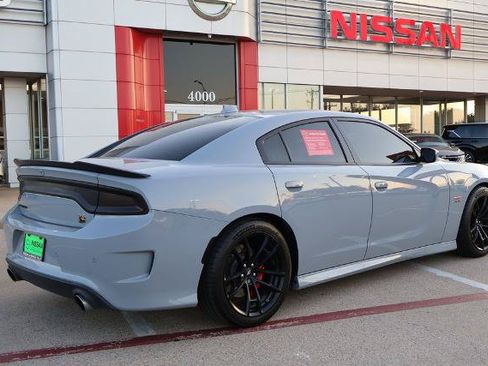 Used 2022 Dodge Charger Scat Pack w/ Dynamics Package RWD image 8