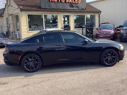 Used 2019 Dodge Charger SXT
