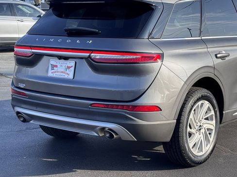 Used 2022 Lincoln Corsair FWD image 37