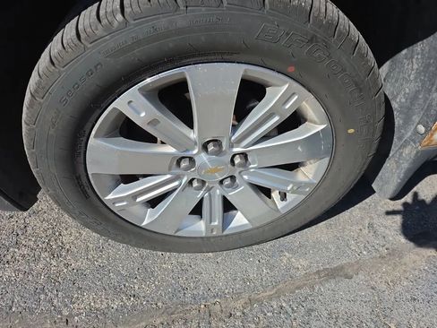 Used 2011 Chevrolet Equinox LT w/ LPO, Protection Package image 3