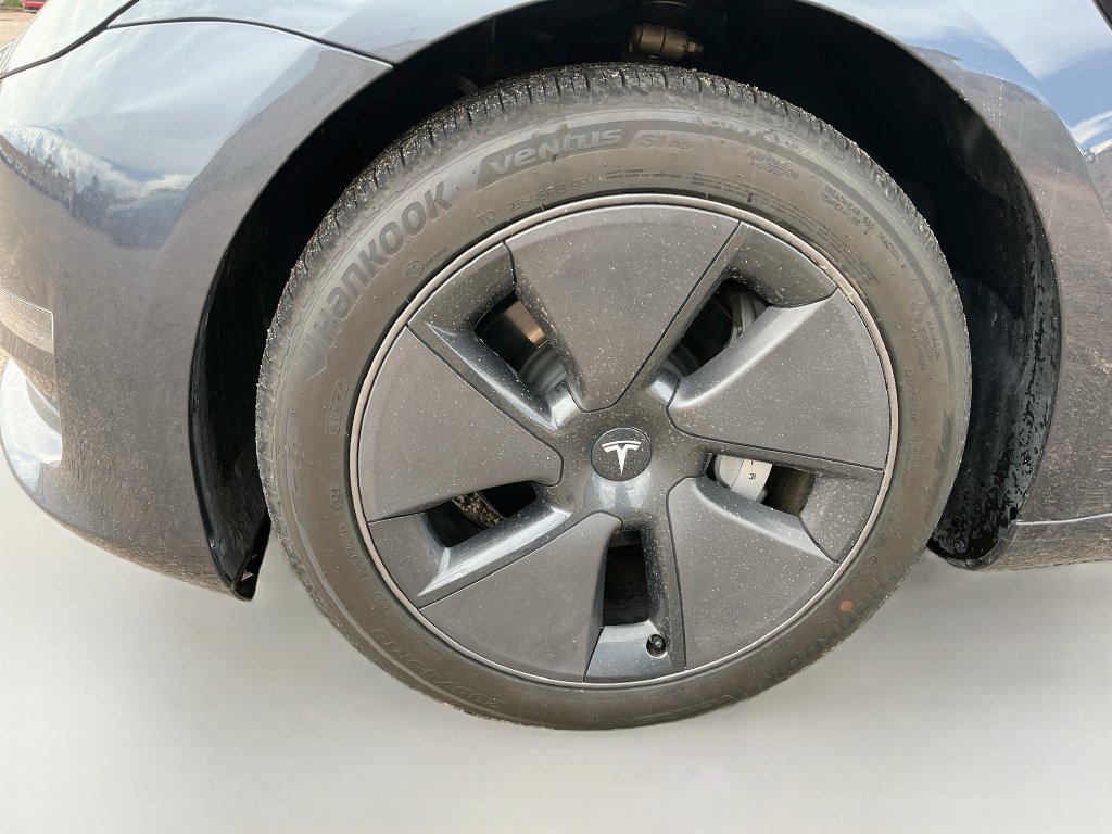 Used 2023 Tesla Model 3 Long Range AWD/4WD image 30