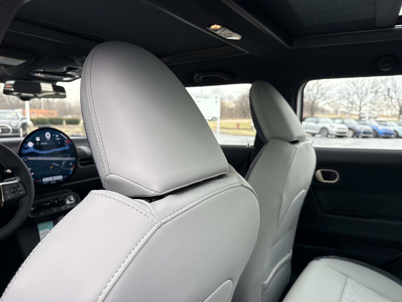 New 2026 MINI Cooper 4-Door Hardtop FWD image 16