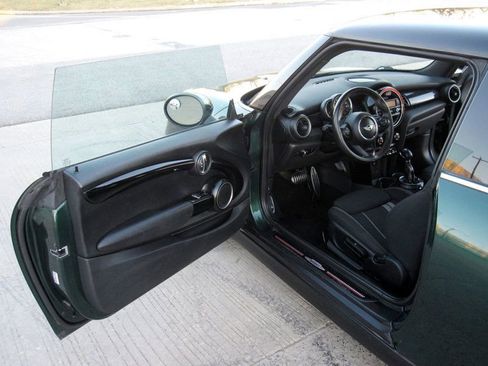 Used 2015 MINI Cooper S image 16