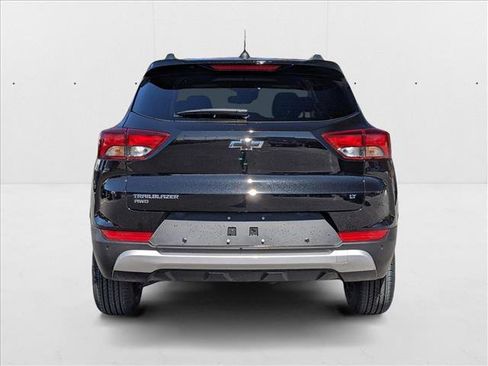 New 2025 Chevrolet TrailBlazer LT w/ Convenience Package image 7