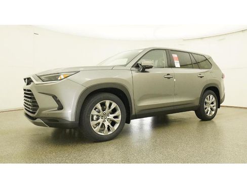 New 2026 Toyota Grand Highlander Limited image 17