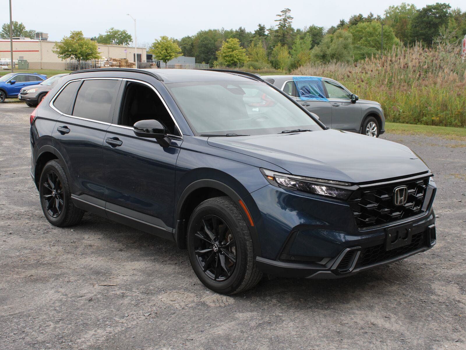 Used 2024 Honda CR-V Sport-L image 3