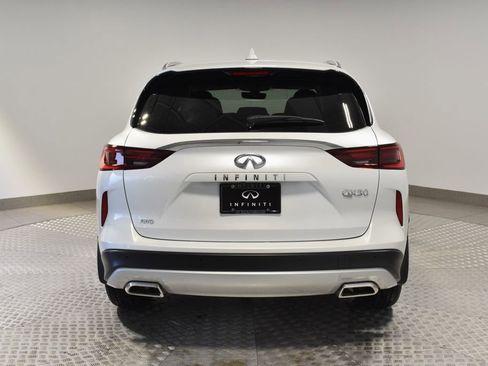 Certified 2025 INFINITI QX50 Luxe image 4