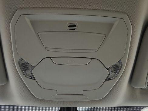 Used 2017 Ford Escape Titanium FWD image 26