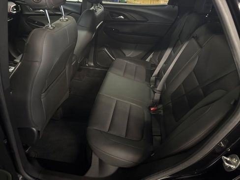 Used 2021 Chevrolet TrailBlazer RS w/ Sun and Liftgate Package image 21