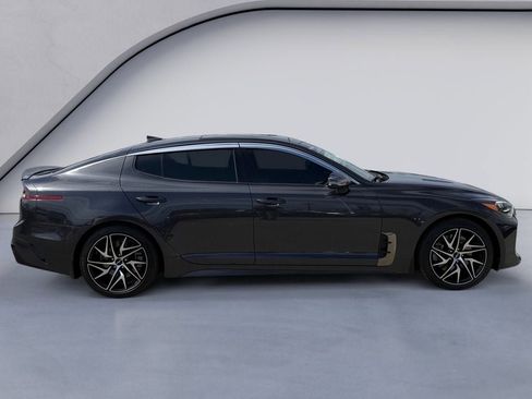 Used 2022 Kia Stinger GT-Line w/ Sun & Sound Package image 6