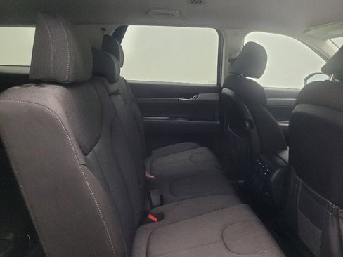 Used 2022 Hyundai Palisade SE FWD image 19