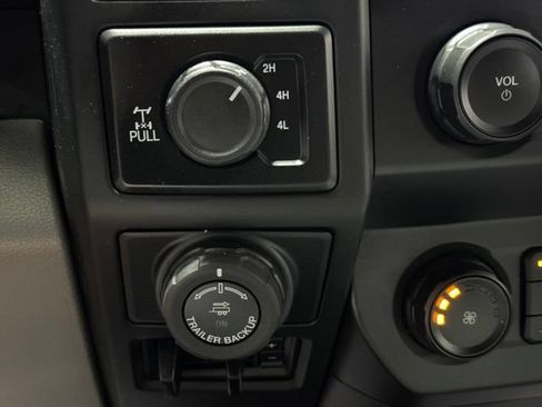 Used 2019 Ford F150 XL w/ Equipment Group 101A Mid AWD/4WD image 15
