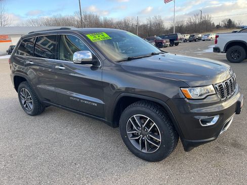 Used 2020 Jeep Grand Cherokee Limited image 7