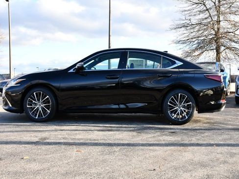 New 2025 Lexus ES 350 w/ Premium Package image 4