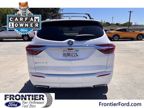 Used 2020 Buick Enclave Avenir w/ Avenir Technology Package AWD/4WD image 5