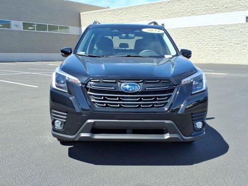 Certified 2024 Subaru Forester Limited w/ POP Package 3 AWD/4WD image 2