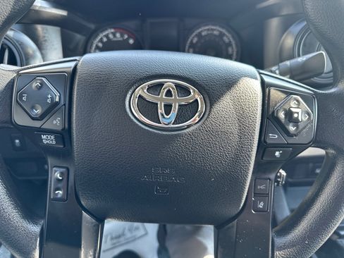 Used 2023 Toyota Tacoma SR image 17