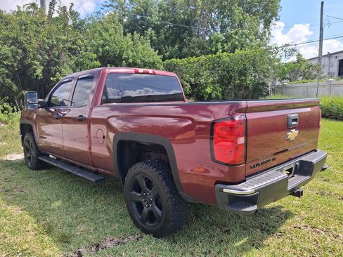 Used 2014 Chevrolet Silverado 1500 W/T w/ Trailering Package AWD/4WD image 6
