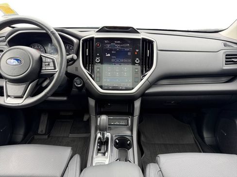 Used 2024 Subaru Ascent Limited w/ Technology Package AWD/4WD image 12