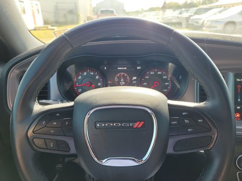Used 2023 Dodge Charger SXT w/ Blacktop Package image 16