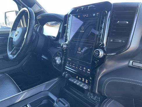 Used 2022 RAM 1500 Limited w/ Body-Colour Bumper Group image 30
