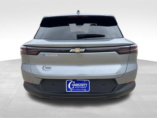 Certified 2026 Chevrolet Equinox EV LT w/ Comfort Package FWD image 5