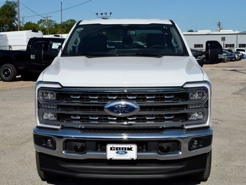 New 2026 Ford F250 Lariat w/ FX4 Off-Road Package image 2