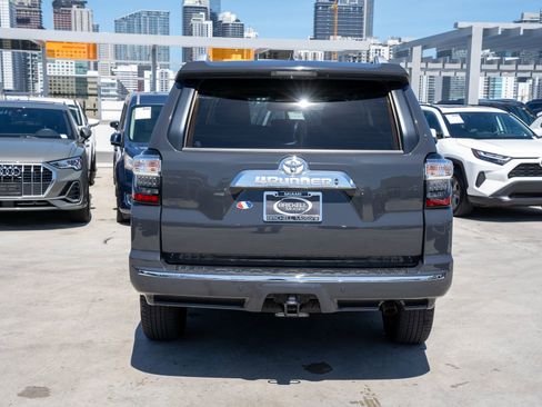 Used 2024 Toyota 4Runner Limited AWD/4WD image 6
