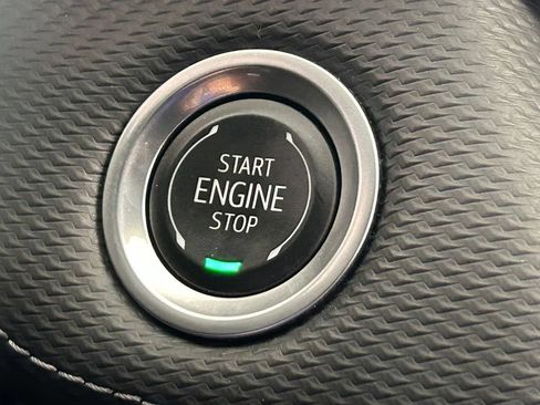 Used 2025 Chevrolet Equinox LT FWD image 64